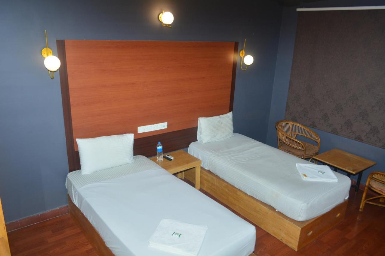 Dejavu Hotel Coimbatore Exterior photo