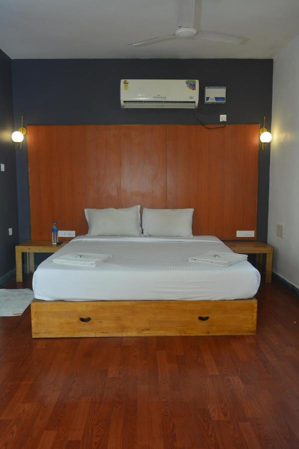 Dejavu Hotel Coimbatore Exterior photo