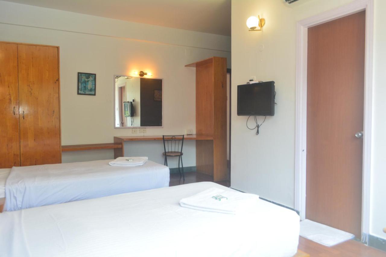 Dejavu Hotel Coimbatore Exterior photo