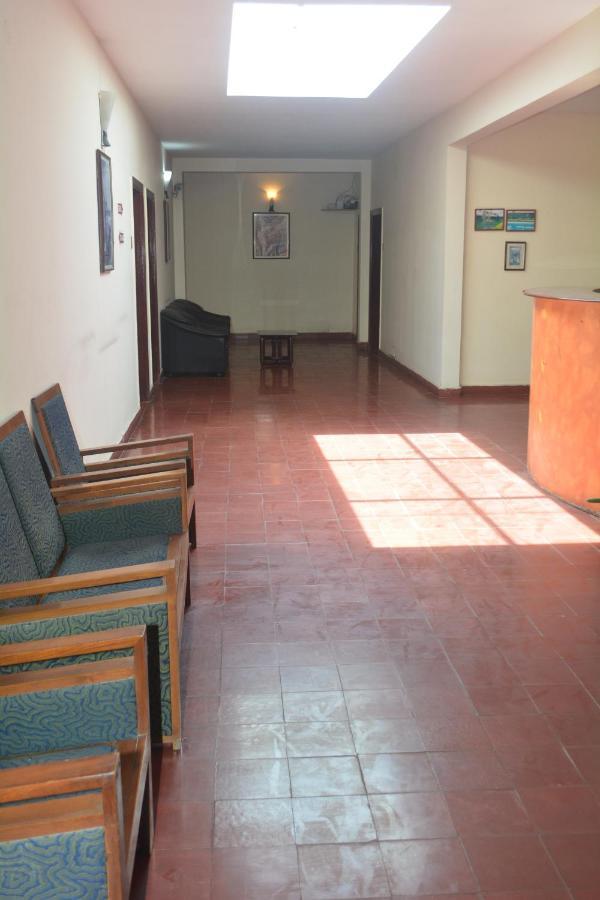 Dejavu Hotel Coimbatore Exterior photo